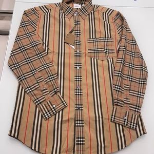 Brand new men’s Burberry shirt M